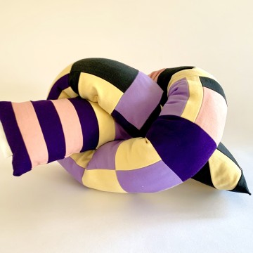 Image for Patchwork Knot Cushion II | Mamy Hews