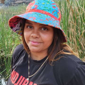 Image for Juluwarlu Bucket Hat - Tootsie Daniel
