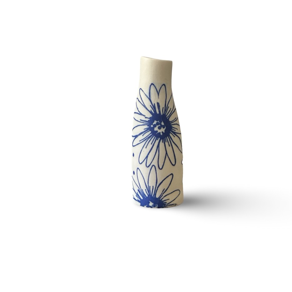 Image of Bud Vase | Large Everlasting Daisy - FW26 (SM)