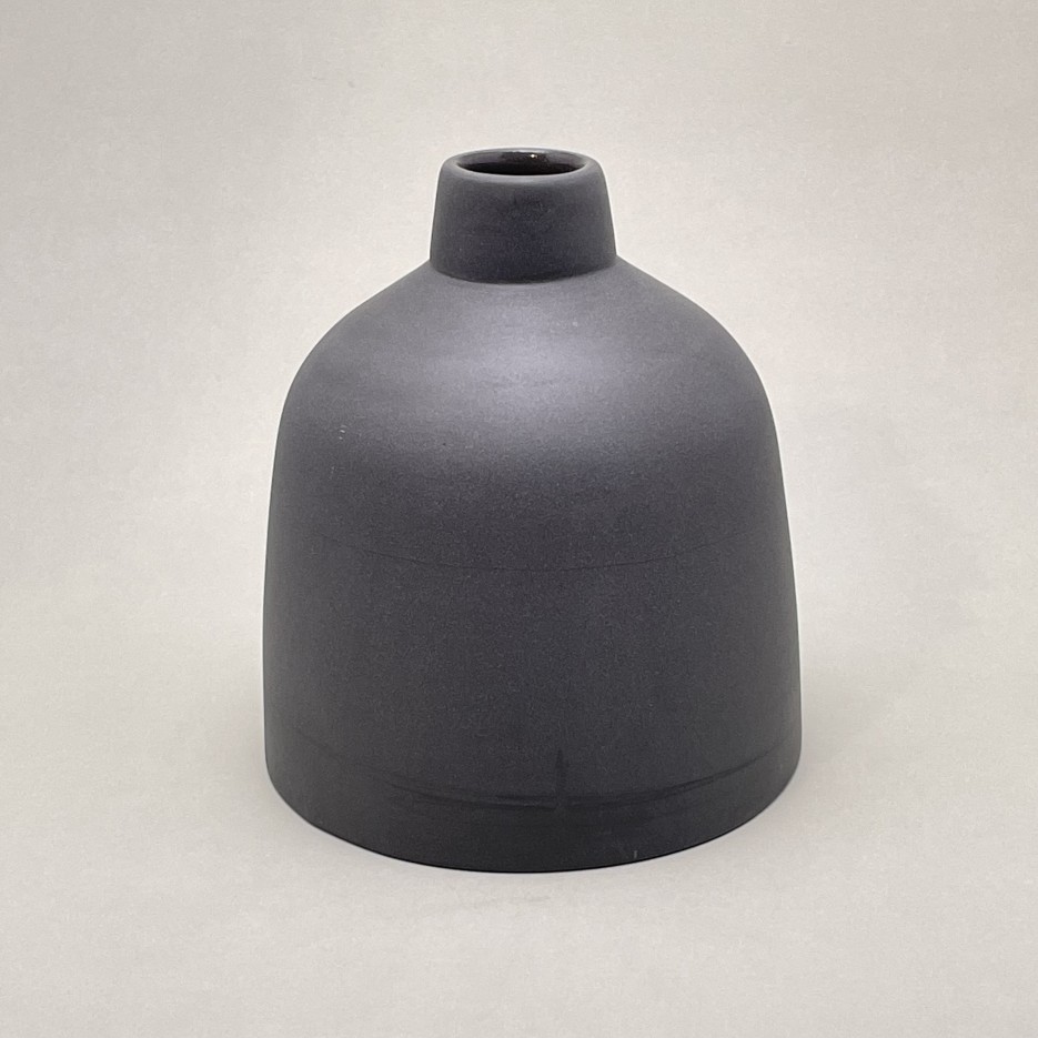 Image of Porcelain Bottle Black | BF-B04
