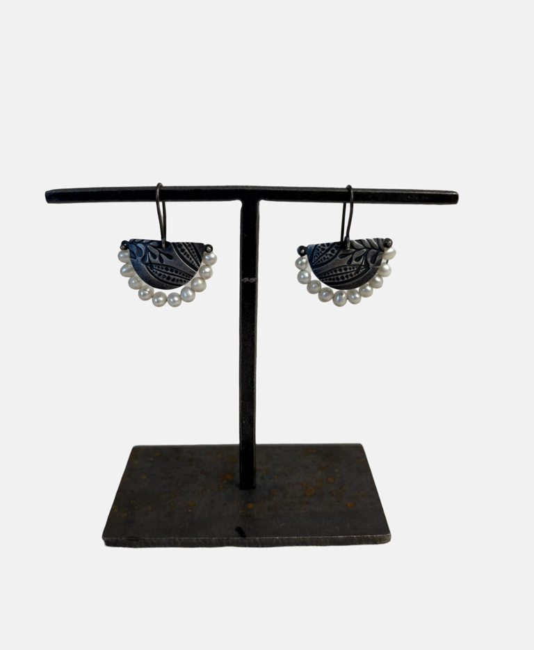 Image of WR Earrings 925 Half Moon FWP, Embossed Leaf EmbPer2