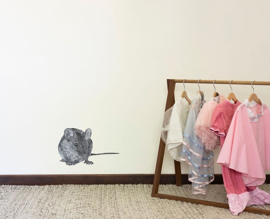 Image of Mouse Wall Decal ALR-MOUS3