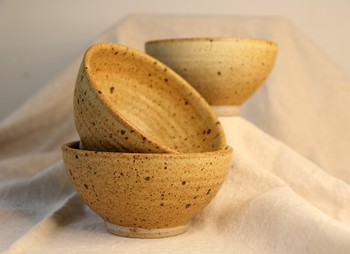 Image of Bowl 60 | Warm Yellow Glaze