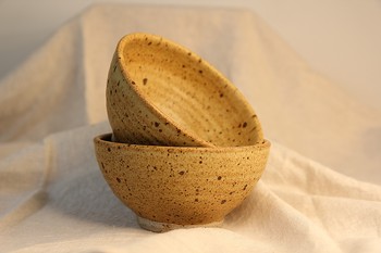 Image of Bowl 60 | Warm Yellow Glaze
