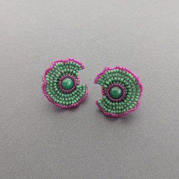Image for PC Hunter Green Ruffle Earrings | Dyed Jade & Glass Beads