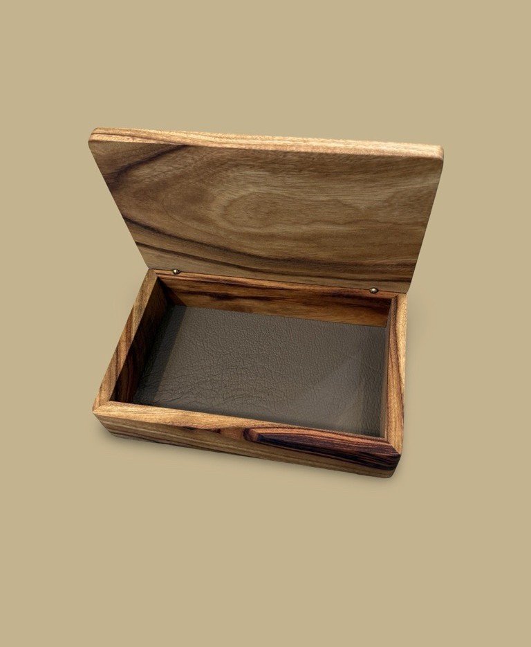 Image of Wooden Box | Camphor Laurel 98