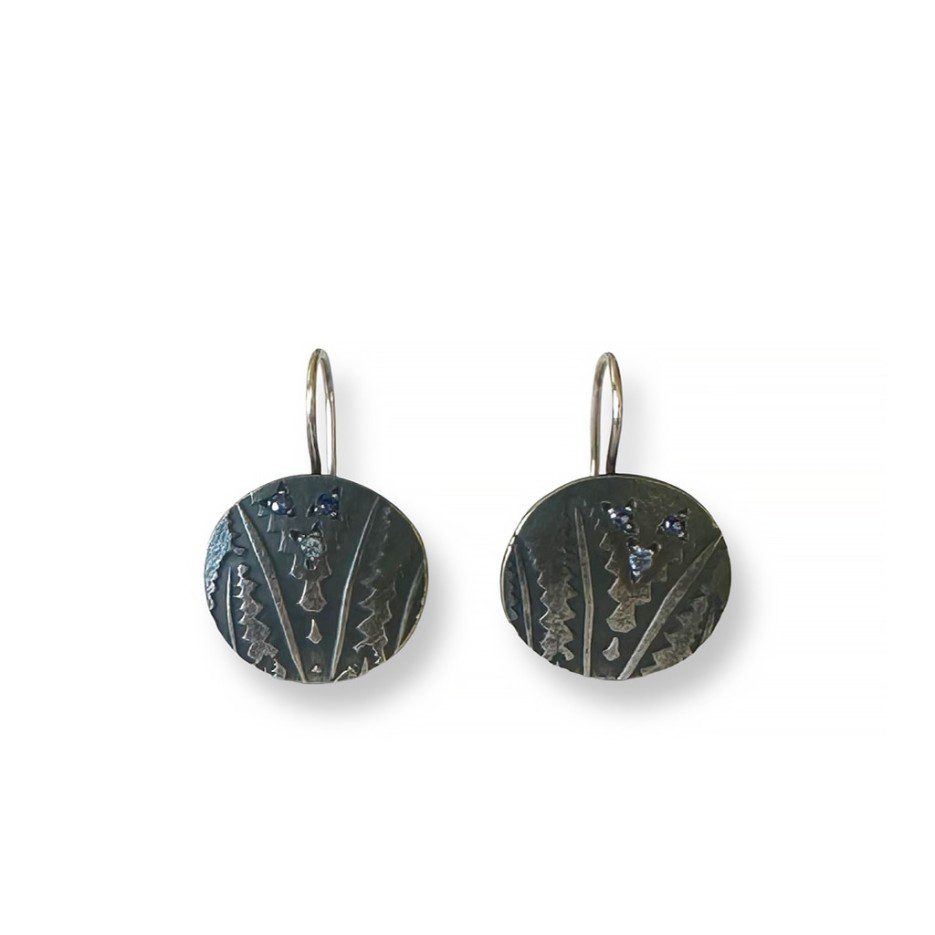 Image of Earrings | SS  Emb Banksia, Sapphires -Bank er 1S (WR)