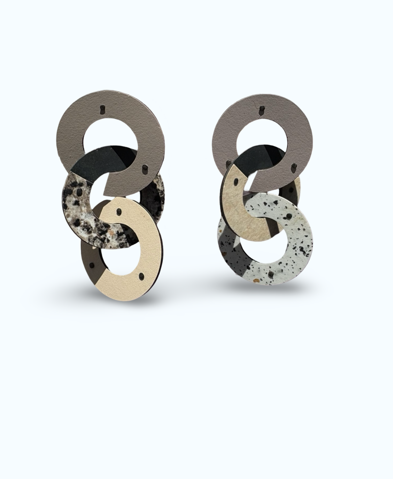 Image of MER Chain-link Earrings II