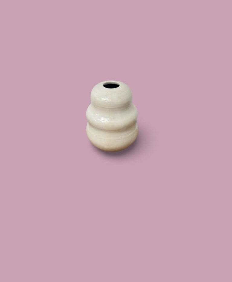 Image of Bud Vase 50 II | Kura Studio
