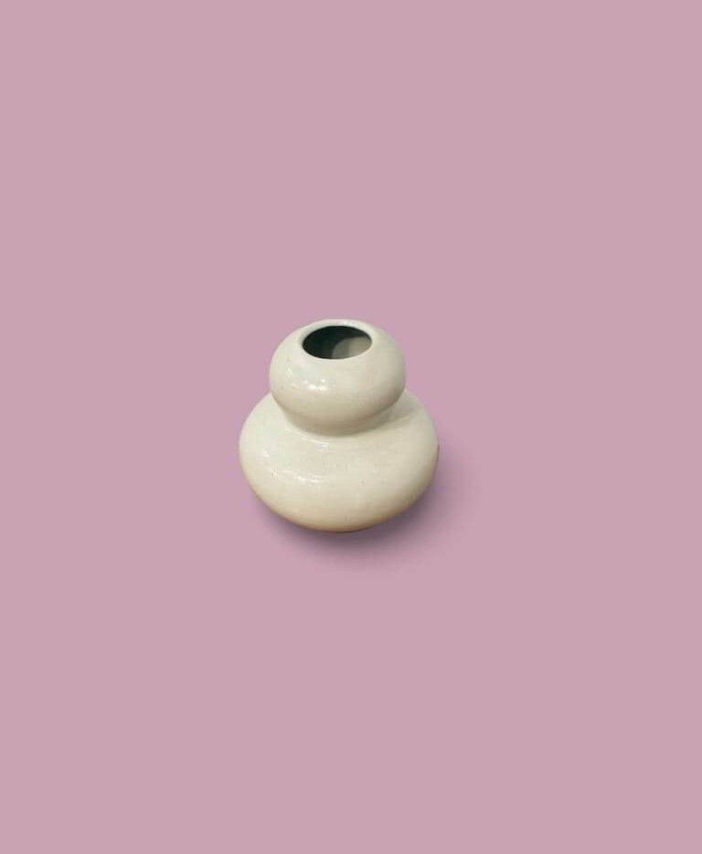 Image of Bud Vase 50 III | Kura Studio