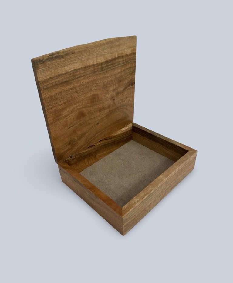 Image of Wooden Box | Marri with Natural Edge 120