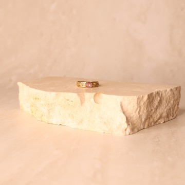 Image for Ring | 9kt Gold, Oval Pink Spinel (R80)