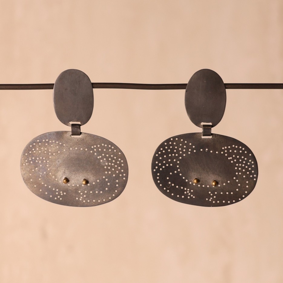 Image of Earrings | Crab Oxidised Silver