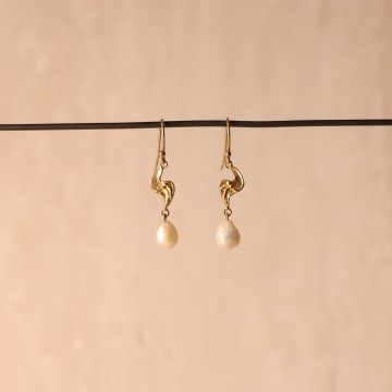 Image for Earrings | Petal S Shape 9kt + FWP (MYPE28H)