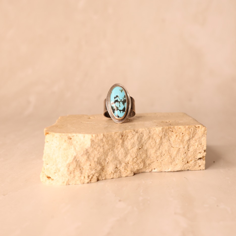 Image of Ring | Sterling Silver & Arizona Kingman Turquoise (TM19)