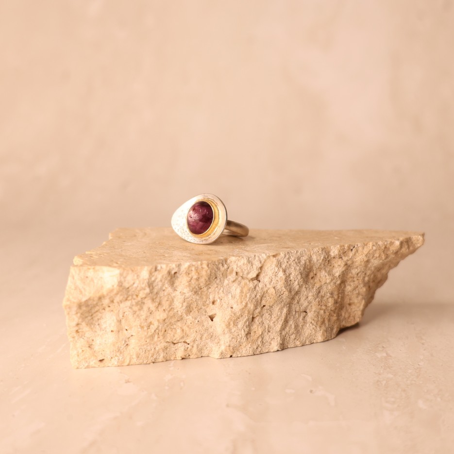 Image of Ring | Sterling Silver, Star Ruby + 18ct Gold