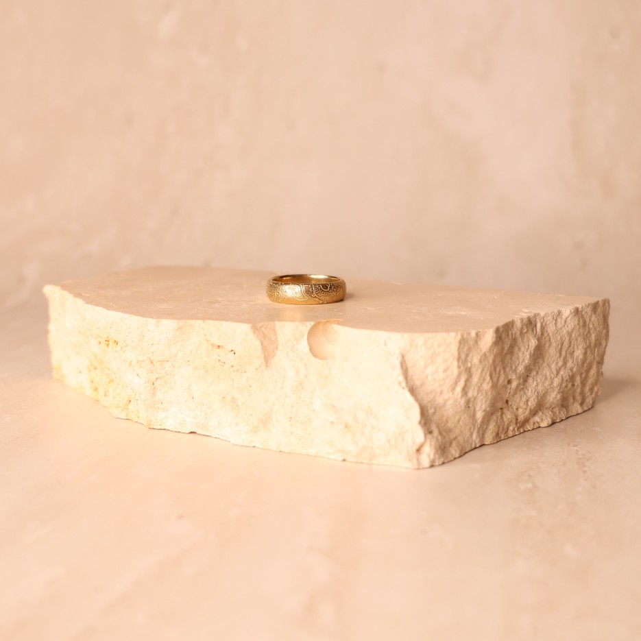 Image of Ring | 9kt Paisley Band (PASR6)