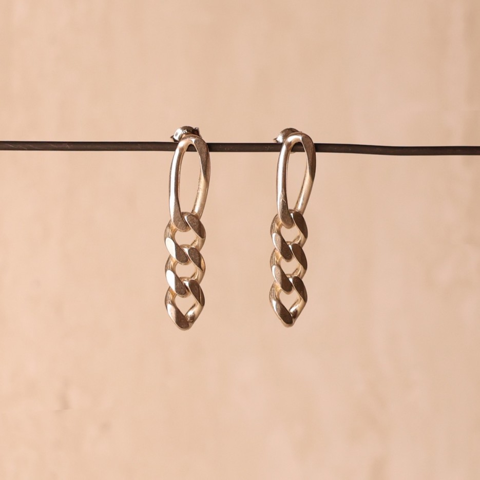 Image of Earrings | Figaro 4 Link Brushed Silver