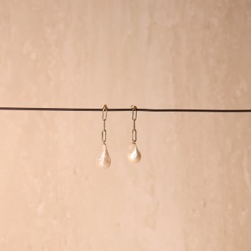 Image for Earrings | Baroque Pearl Paper Clip Chain