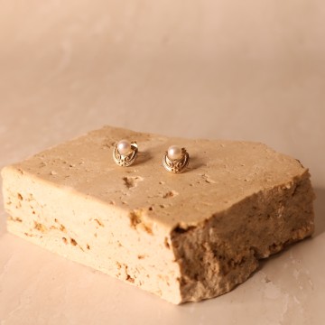 Image for Earrings | Studs, 9ctGold + 5.5mm FWP (BPSE5)