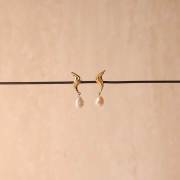Image for Earrings | Studs, Breaking Wave 9ct Gold + FWP (MYBSTE19)