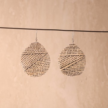 Image for Buku Earrings | Oyster Shell, Earth Pigment (0861-23-3)