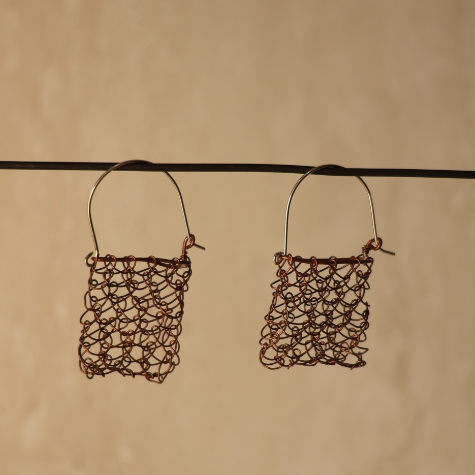 Image of Handwoven Stringbag Earrings | Sherri-Anne Campion Wamuntjan (50-26)