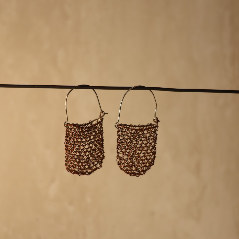 Image of Handwoven Stringbag Earrings | Sherri-Anne Campion Wamuntjan (51-26)