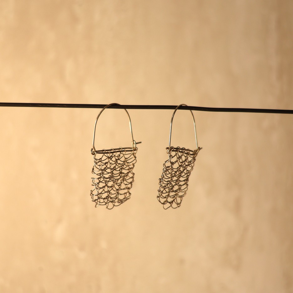 Image of Handwoven Stringbag Earrings | Desleigh Shields (555-25)