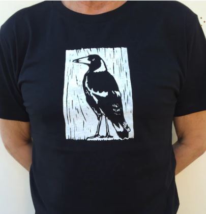 Image of Tshirt L |- Magpie on Black (BLD)
